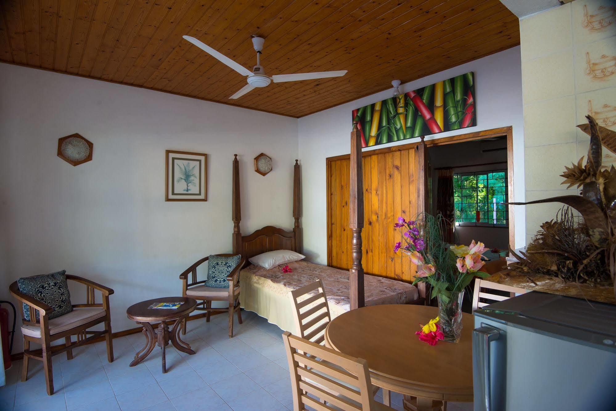 Le Tropique Villa (Adults Only) Grand Anse  Exterior foto